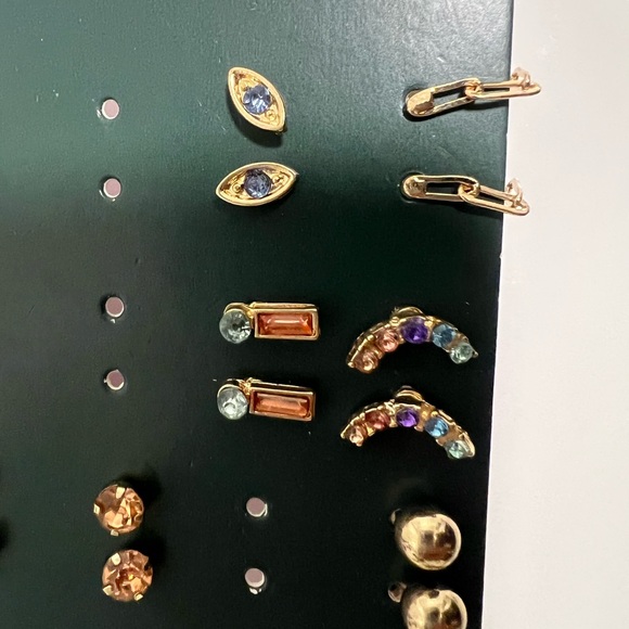 ⭐️ Firm Price ⭐️ Nickel free earrings - Picture 2 of 4